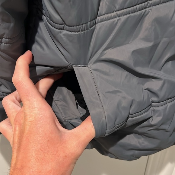 Calvin Klein Jeans Silver Puffer Jacket - Picture 4 of 6